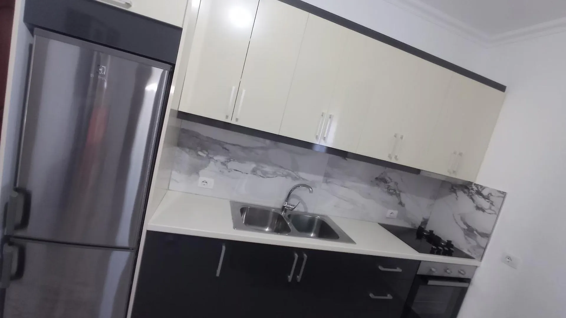 Amar Seaside Apartment Ksamil