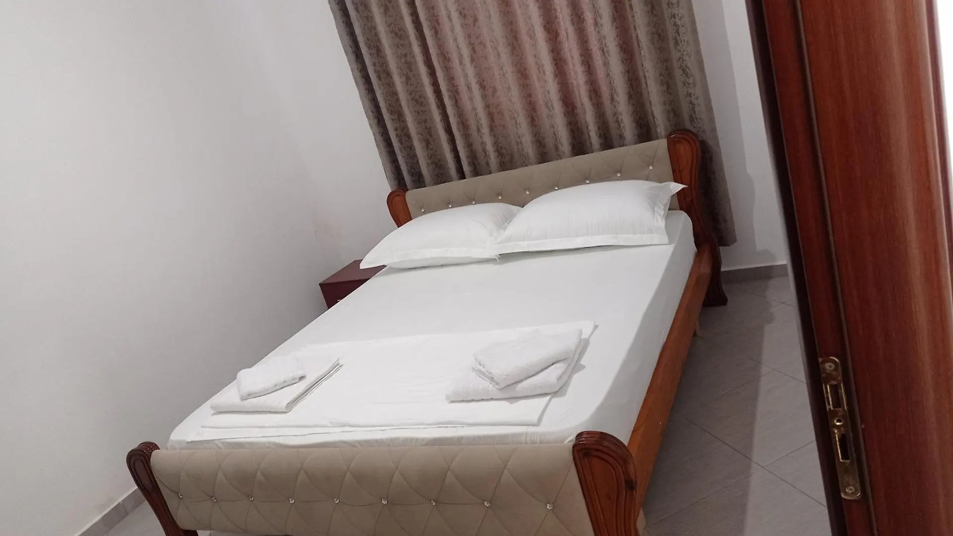 Amar Seaside Apartment Ksamil 0*,  Albania