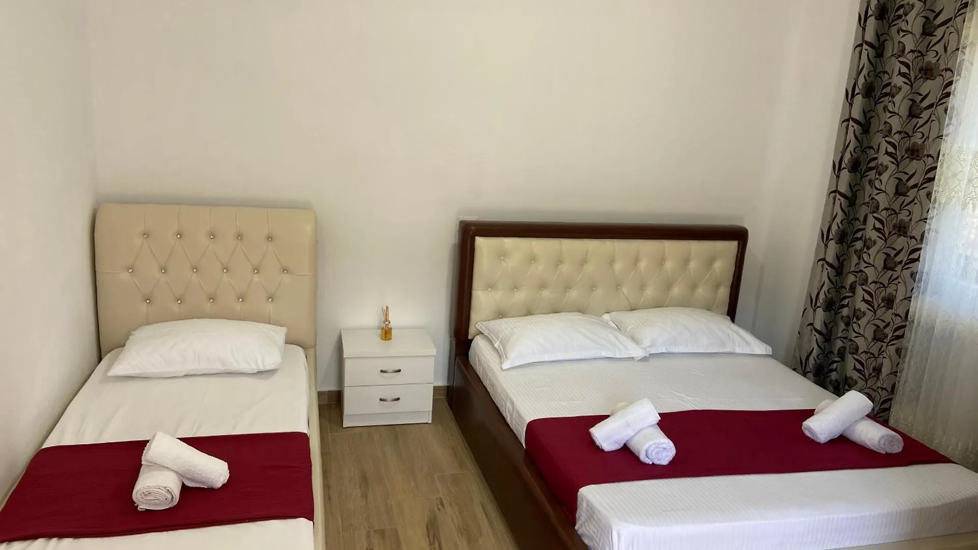 Amar Seaside Apartment Ksamil
